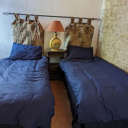 Le Moulin De La Toulzanie *