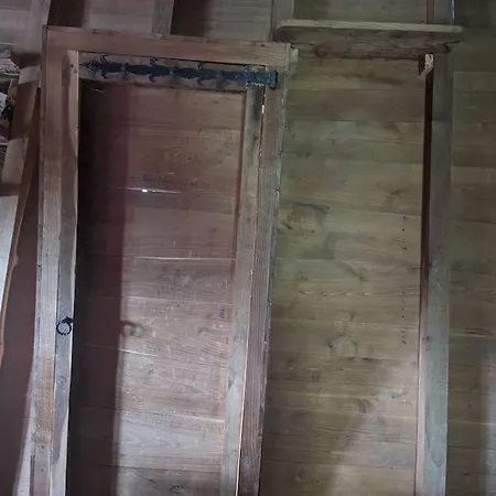 Casa de Férias Le Moulin De La Toulzanie Saint-Martin-Labouval