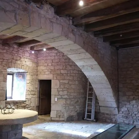 Le Moulin De La Toulzanie *