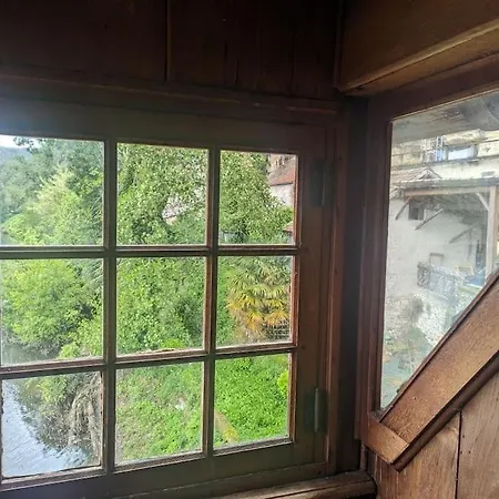 Casa de Férias Le Moulin De La Toulzanie Saint-Martin-Labouval