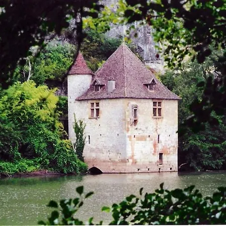 Le Moulin De La Toulzanie * Saint-Martin-Labouval